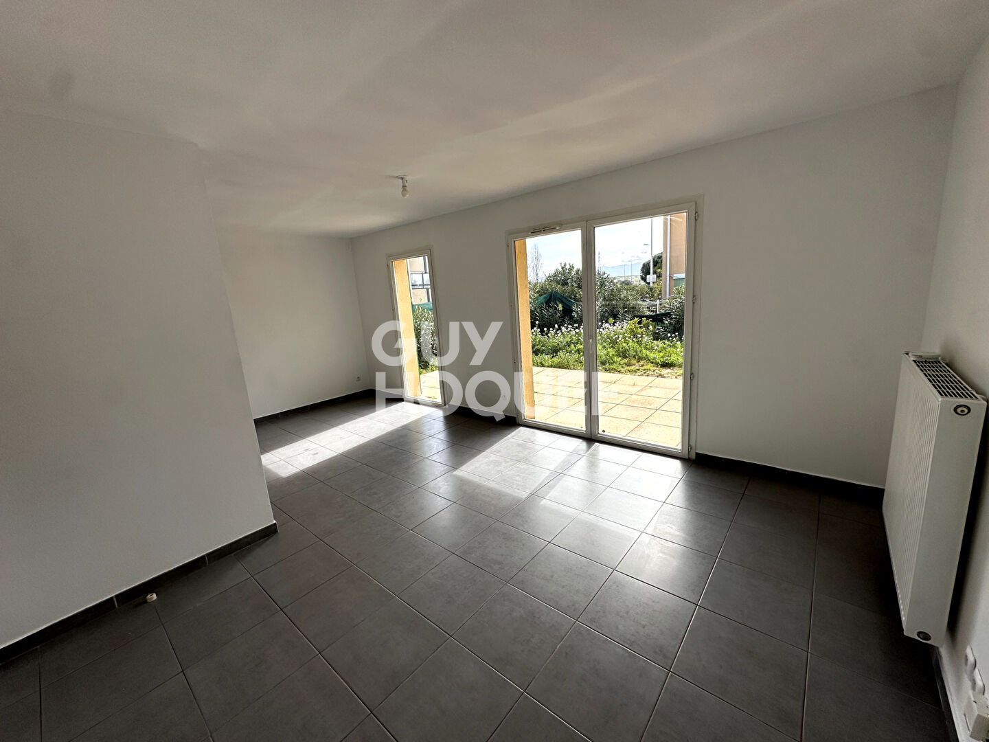 EXCLUSIVITE - à vendre à Perpignan (66000) secteur Porte d'Espagne Maison F4 de 81 m² en 3 faces avec garage et parking