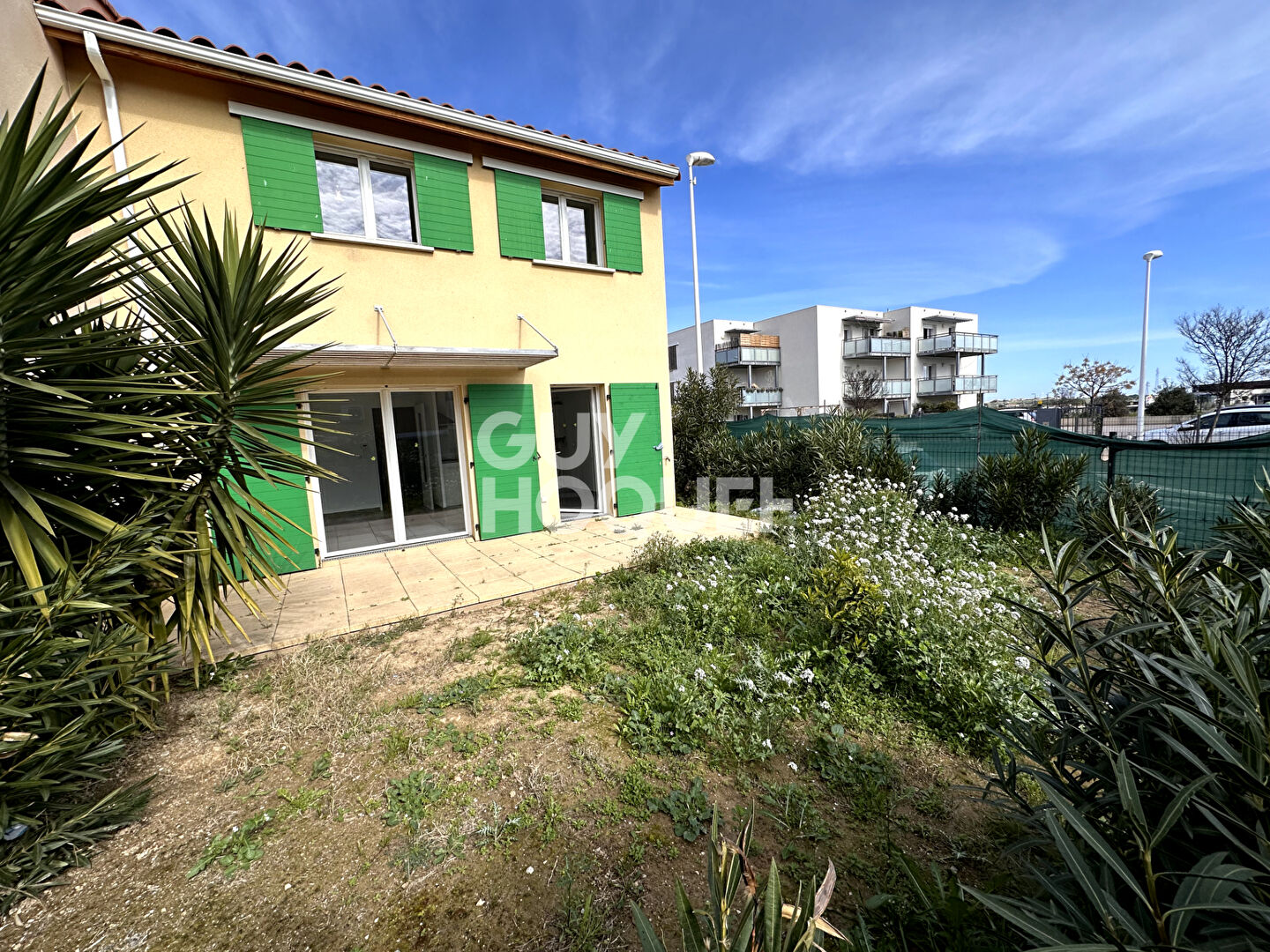 EXCLUSIVITE - à vendre à Perpignan (66000) secteur Porte d'Espagne Maison F4 de 81 m² en 3 faces avec garage et parking