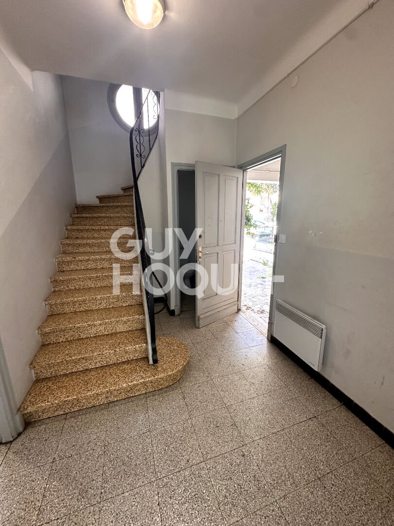 A vendre à PERPIGNAN (66000)  Secteur MOYEN VERNET  Maison 2 faces F5 de 112 m² avec garage et jardin.
