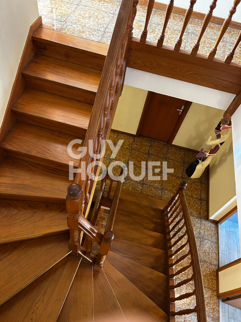 EXCLUSIVITE - A vendre à PERPIGNAN (66000) - Quartier La Lunette -  maison T8 220 m²