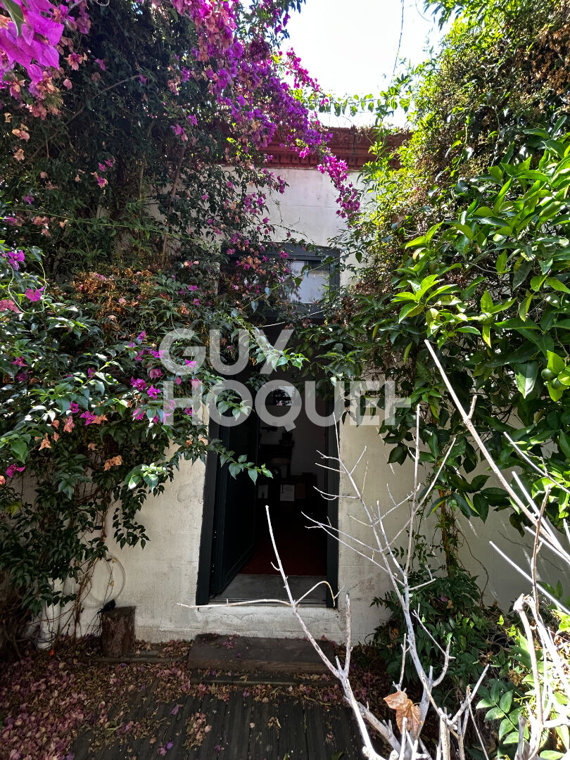 A vendre à Perpignan (66000) - Maison - Quartier Arago -  grand garage - jardin