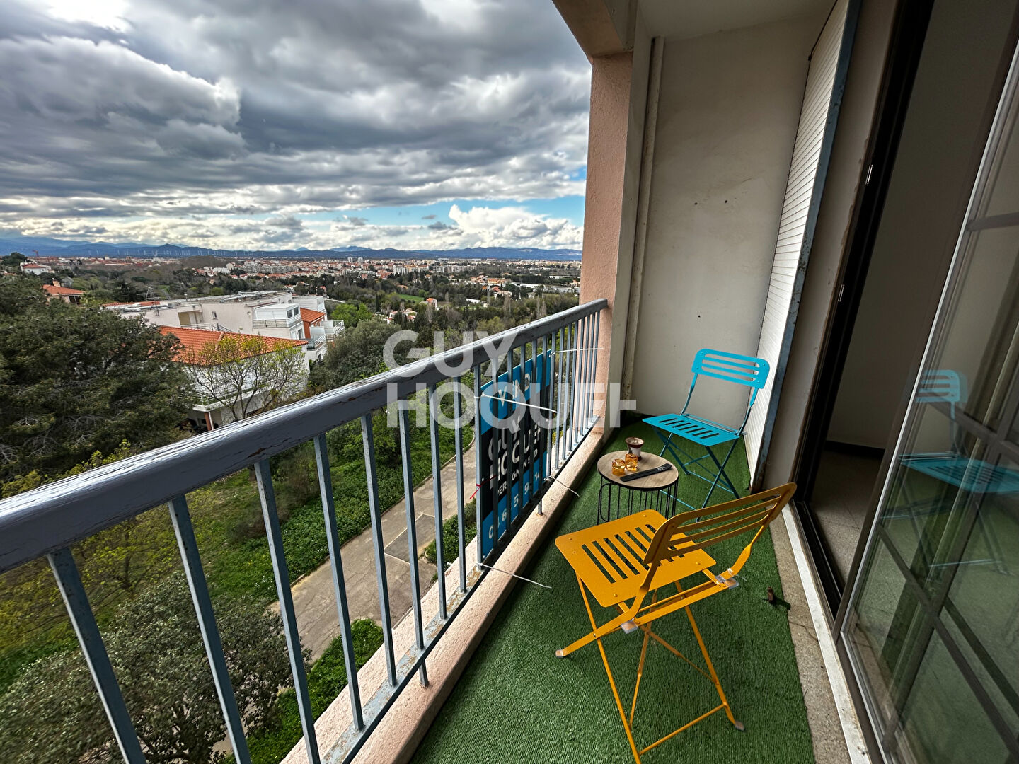 EXCLUSIVITE - À vendre à Perpignan (66000) Appartement 3 pièces, 2 balcons, cave, quartier Las Cobas