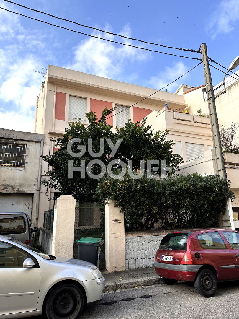 EXCLUSIVITE - A vendre à Perpignan (66000) Quartier Saint-Martin Appartement F5 - 100 m²  - 1er étage - 2 terrasses et caves.