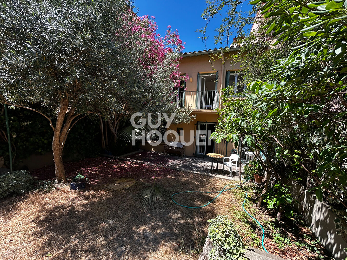 A vendre à PERPIGNAN (66000) Maison de ville de 6 pièces (144 m²)- jardin -garage