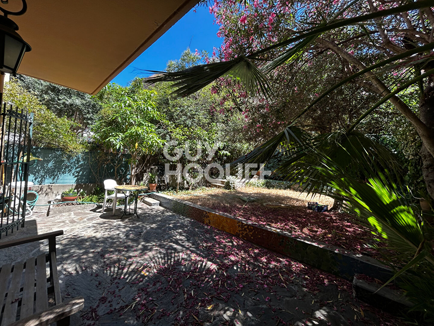 A vendre à PERPIGNAN (66000) Maison de ville de 6 pièces (144 m²)- jardin -garage