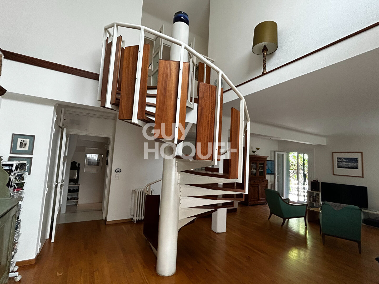 A vendre à PERPIGNAN (66000) Maison de ville de 6 pièces (144 m²)- jardin -garage