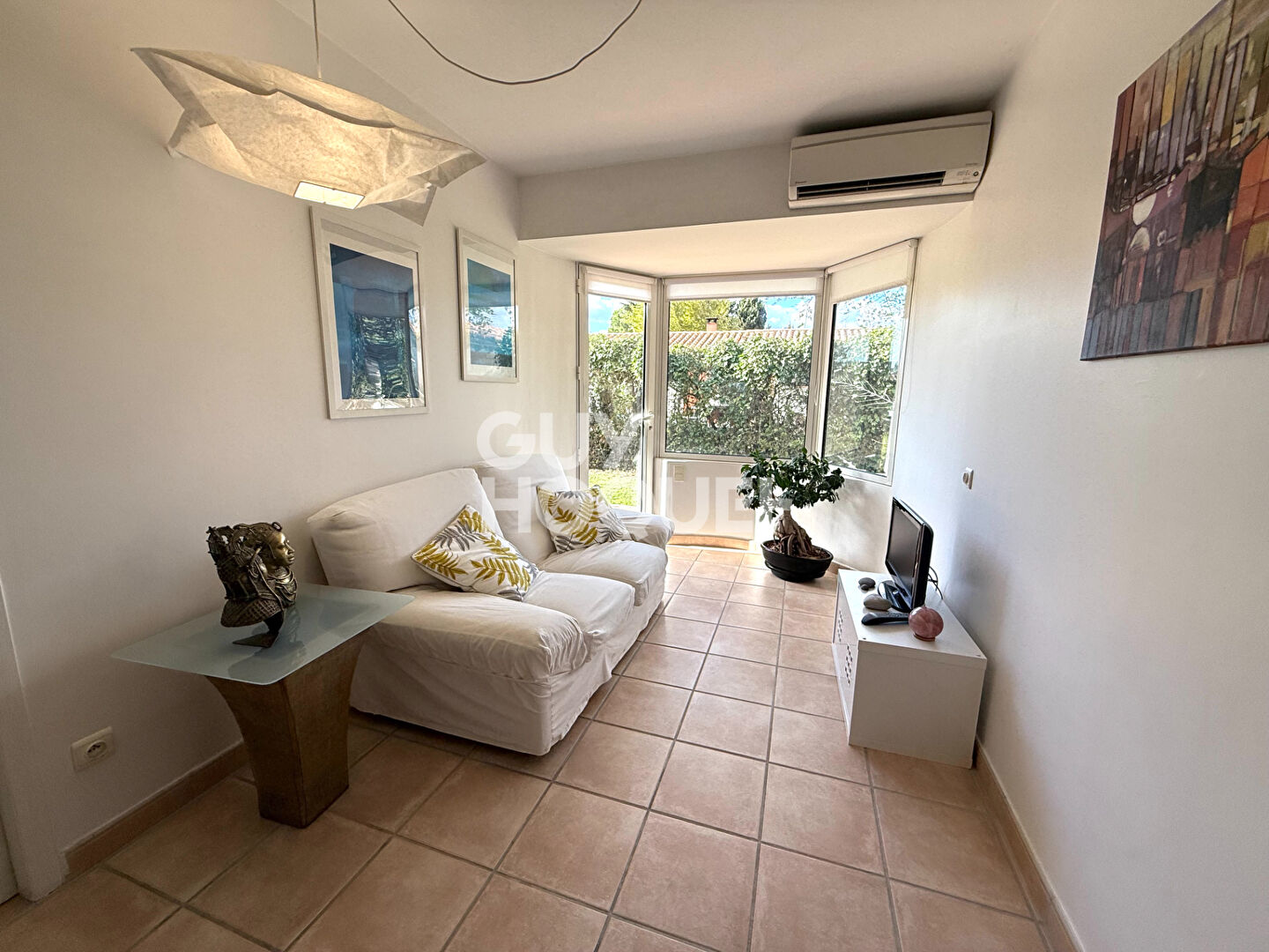 A vendre à LE SOLER (66270) : maison de plain pied,164 m² avec piscine.