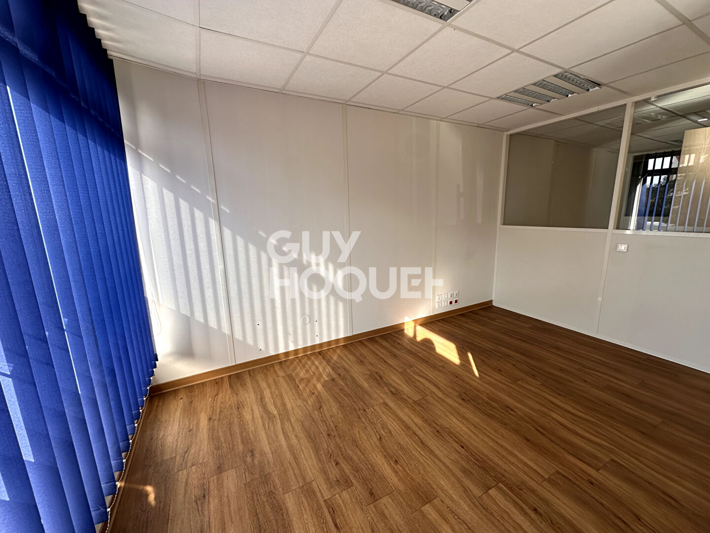 QUARTIER LA LUNETTE, Perpignan (66000) à vendre Local commercial avec vitrine de 160 m² avec parkings