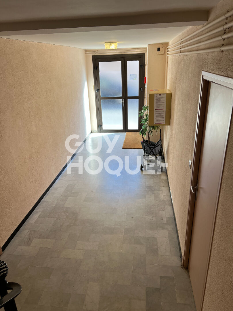EXCLUSIVITE - à vendre à PERPIGNAN (66000), A SAISIR !!  Spacieux appartement T4 de 89 m² avec garage - quartier Las Cobas
