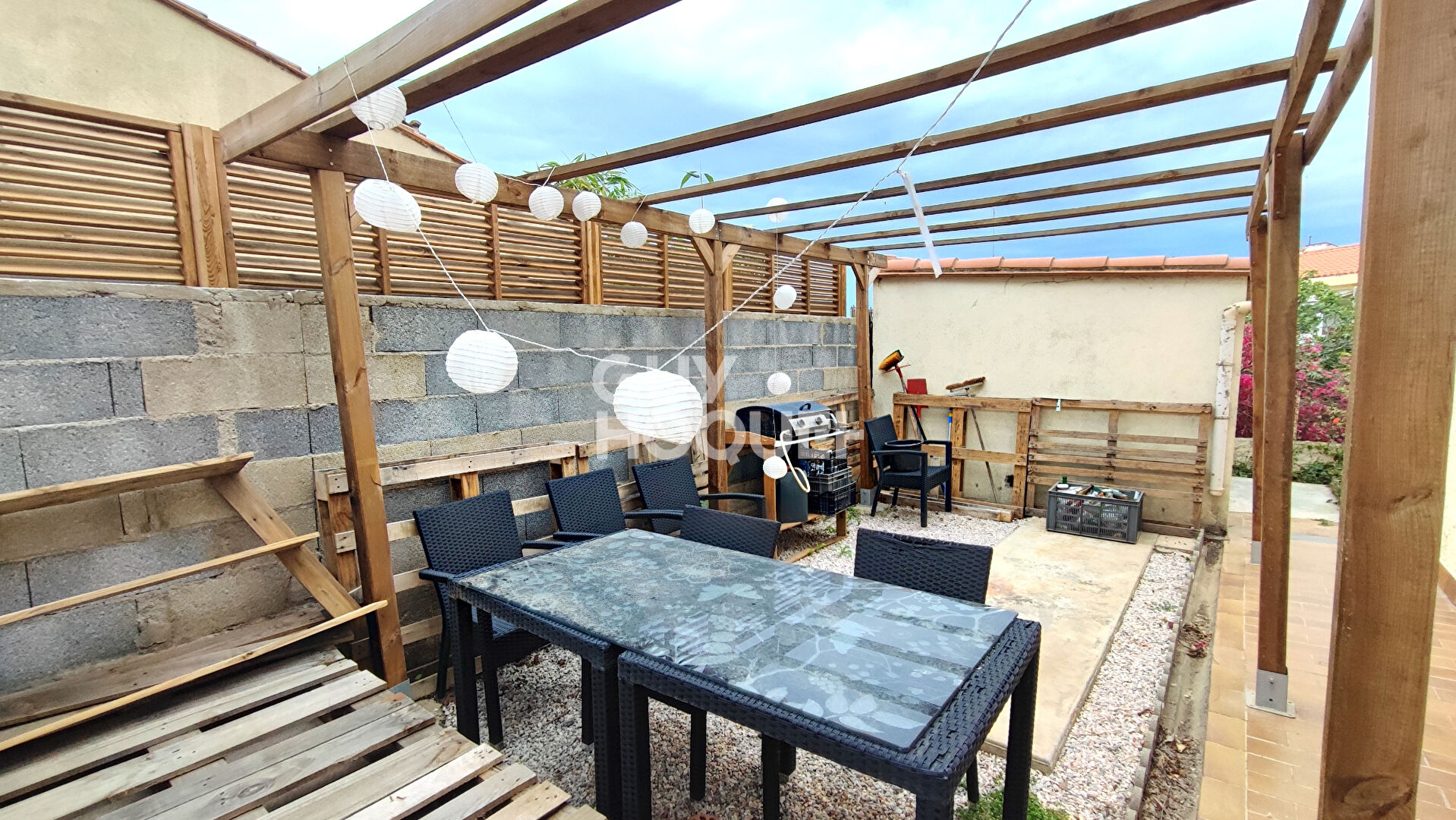 A vendre à PERPIGNAN Sud (66000), maison de plain pied en trois faces