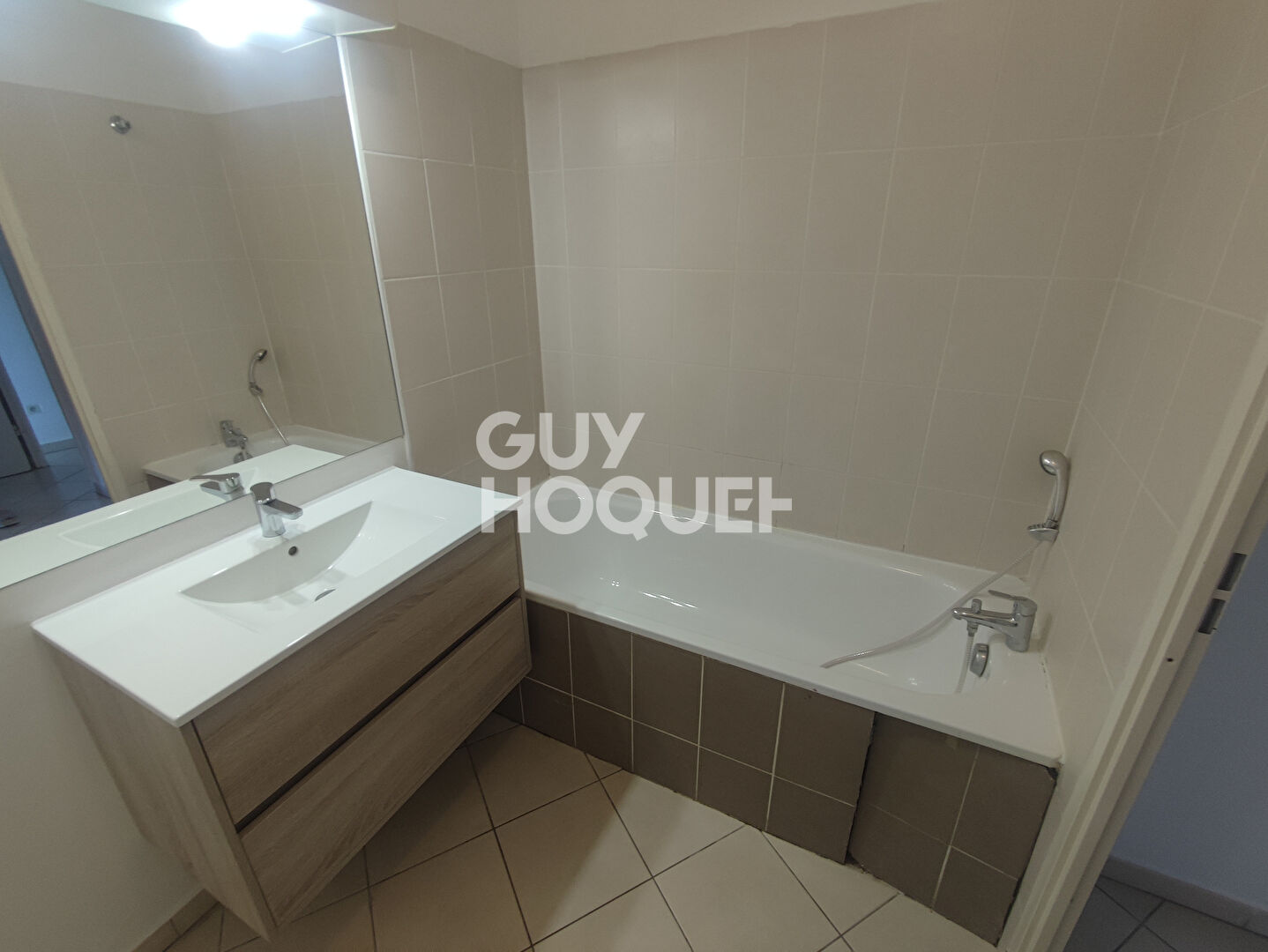 A vendre à PERPIGNAN (66000) Appartement T3 avec parking/cave  - Espace Méditerranée