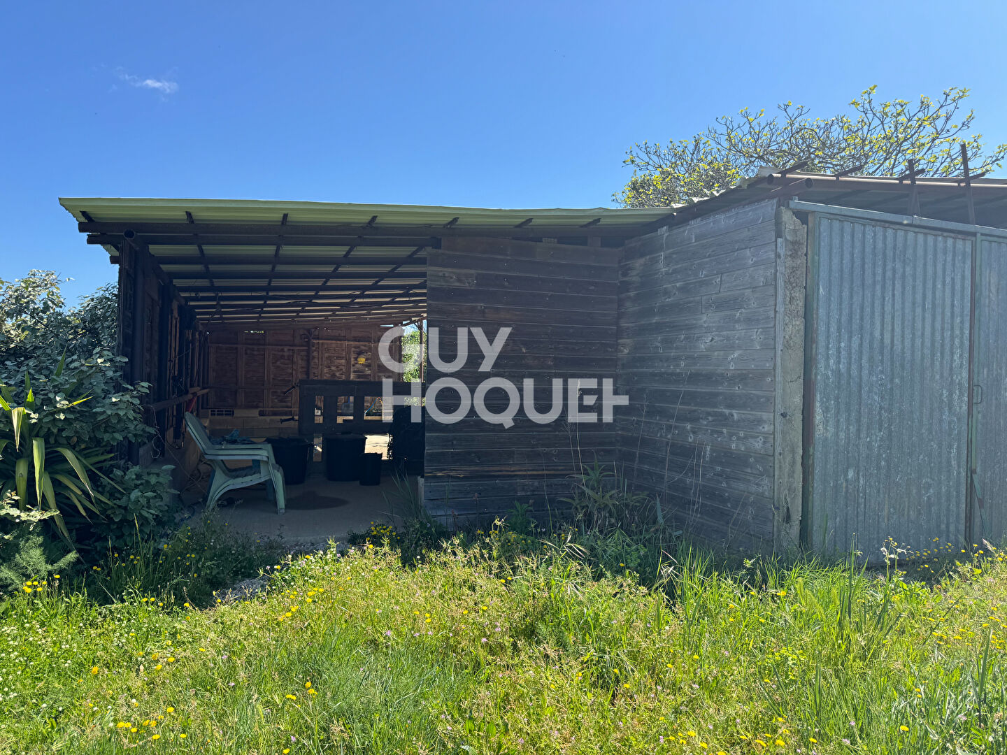 A vendre à SAINT CYPRIEN (66750) Terrain de loisirs de 28 576 m²