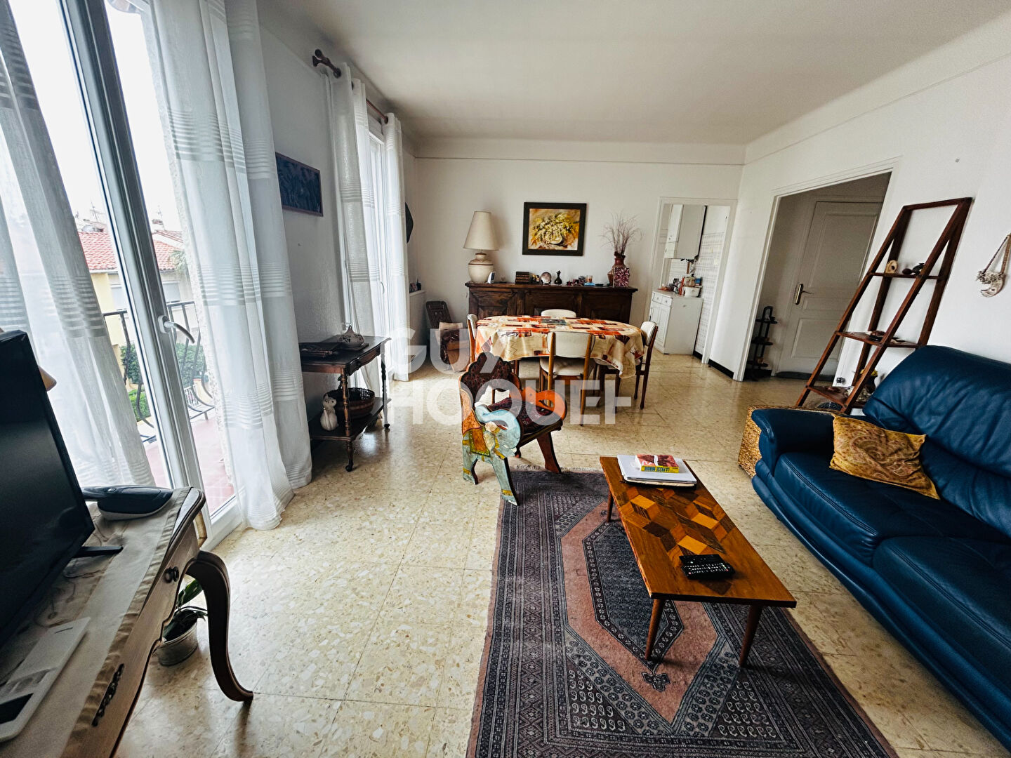 À vendre : Appartement 4 pièces à Perpignan (66000), quartier Sabardeil - balcons - garage - combles