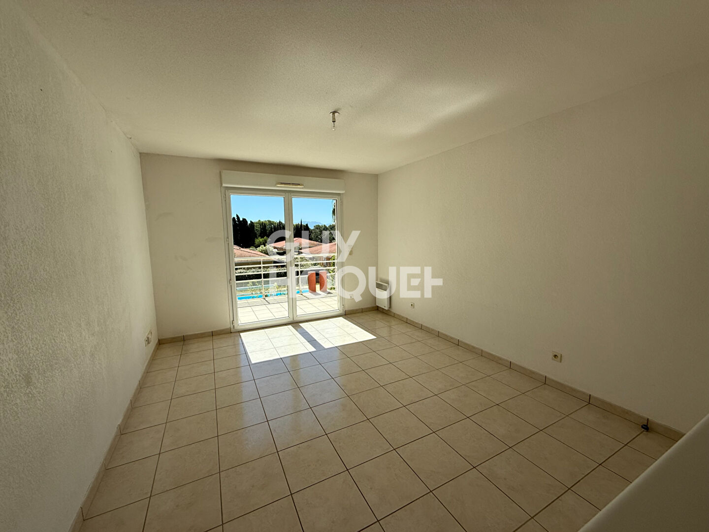 EXCLUSIVITE - A vendre à BAHO (66540) Appartement F2 avec Terrasse, parking et Vue Piscine !