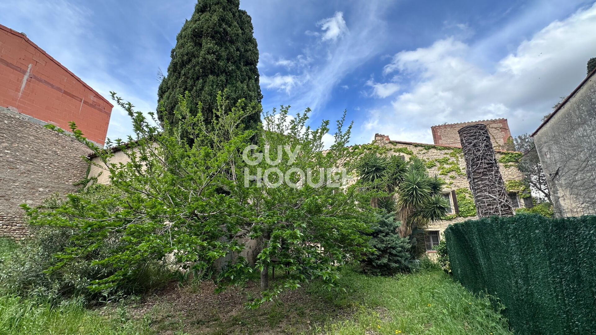 EXCLUSIVITE - à vendre à Cabestany (66330) Maison spacieuse et grange à aménager