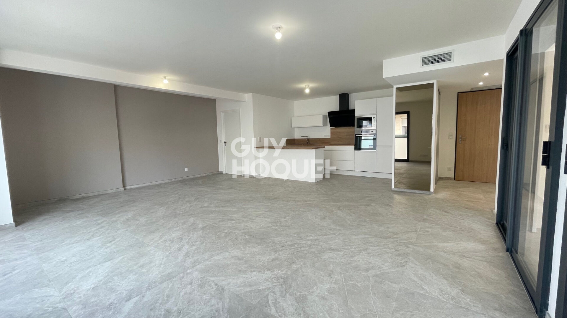 À louer : Appartement d'exception de 3 pièces à Perpignan, secteur Arago