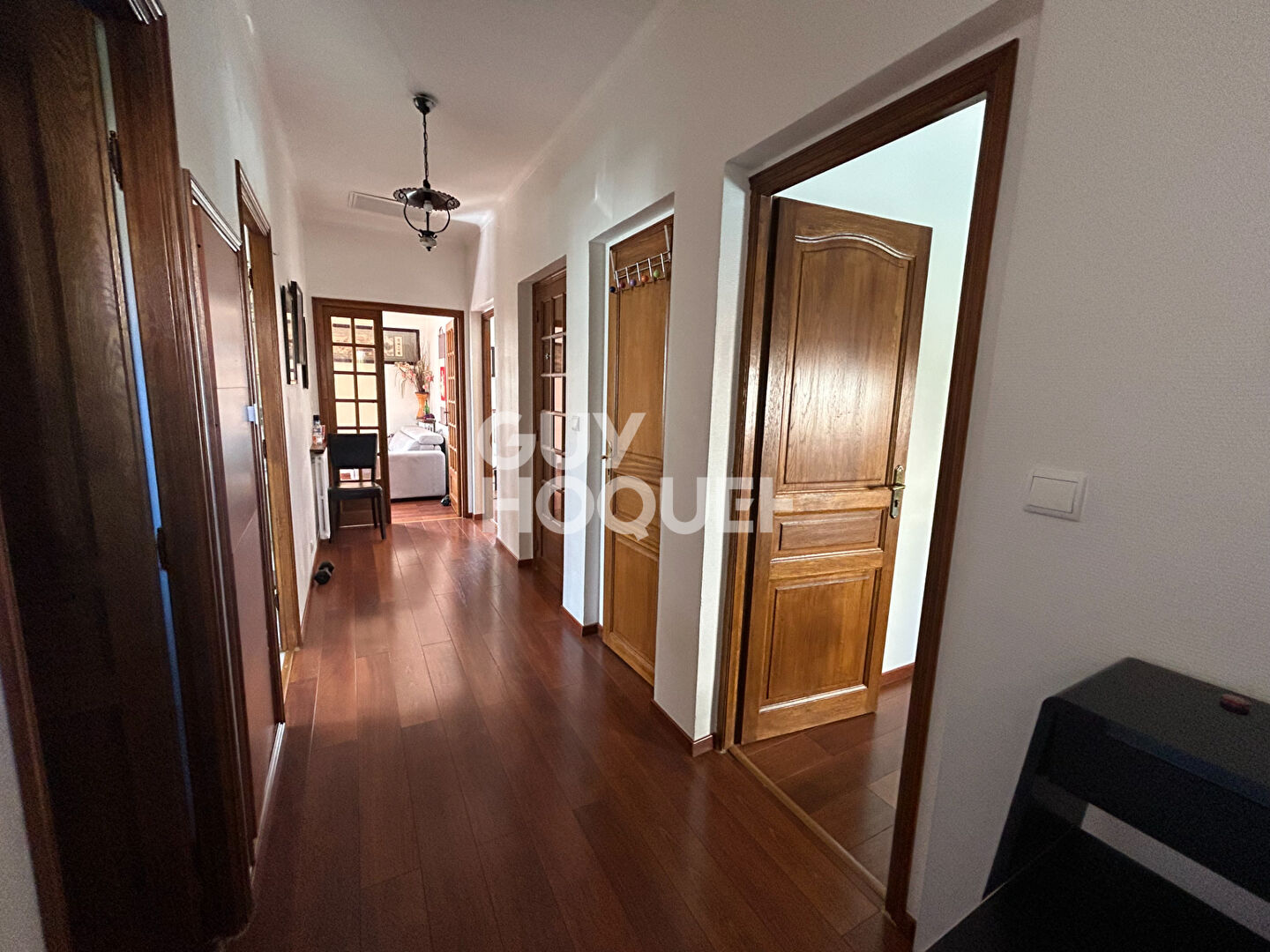 EXCLUSIVITE - A vendre à Perpignan (66000) - Maison  3 faces 146m² -  7 pièces, 5 chambres - garage - jardin - véranda