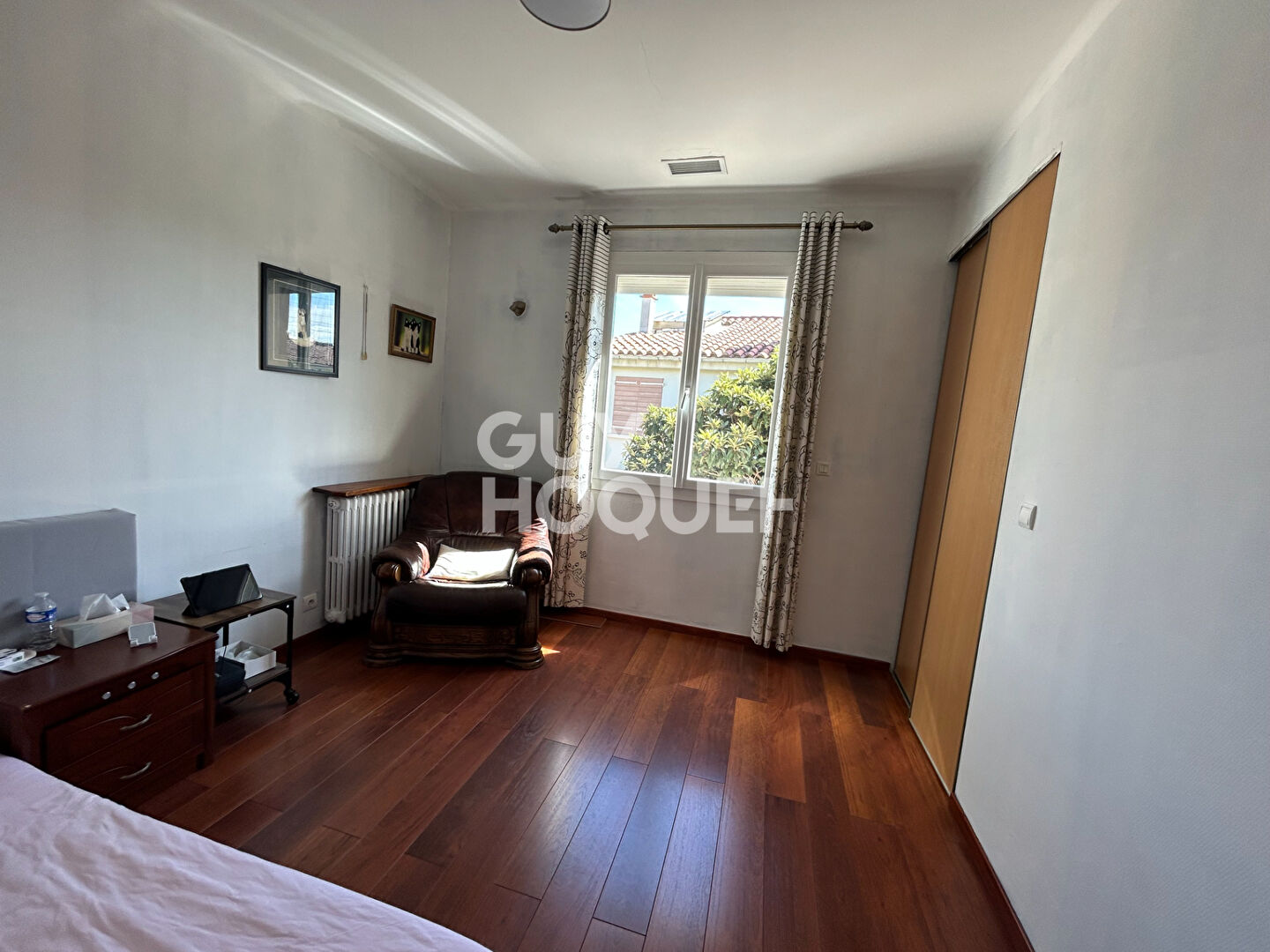 EXCLUSIVITE - A vendre à Perpignan (66000) - Maison  3 faces 146m² -  7 pièces, 5 chambres - garage - jardin - véranda