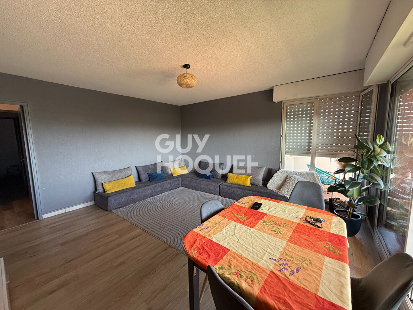 EXCLUSIVITE POUR INVESTISSEUR - A vendre à Perpignan (66000) MOYEN VERNET Appartement F3 Loué avec terrasse cave et parking