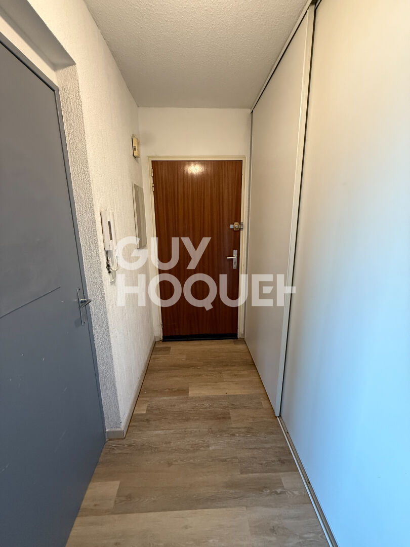 EXCLUSIVITE POUR INVESTISSEUR - A vendre à Perpignan (66000) MOYEN VERNET Appartement F3 Loué avec terrasse cave et parking