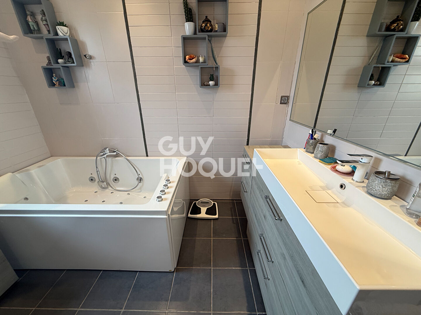 EXCLUSIVITE - Maison à vendre - 6 pièces avec piscine à Perpignan (66000), Las Cobas