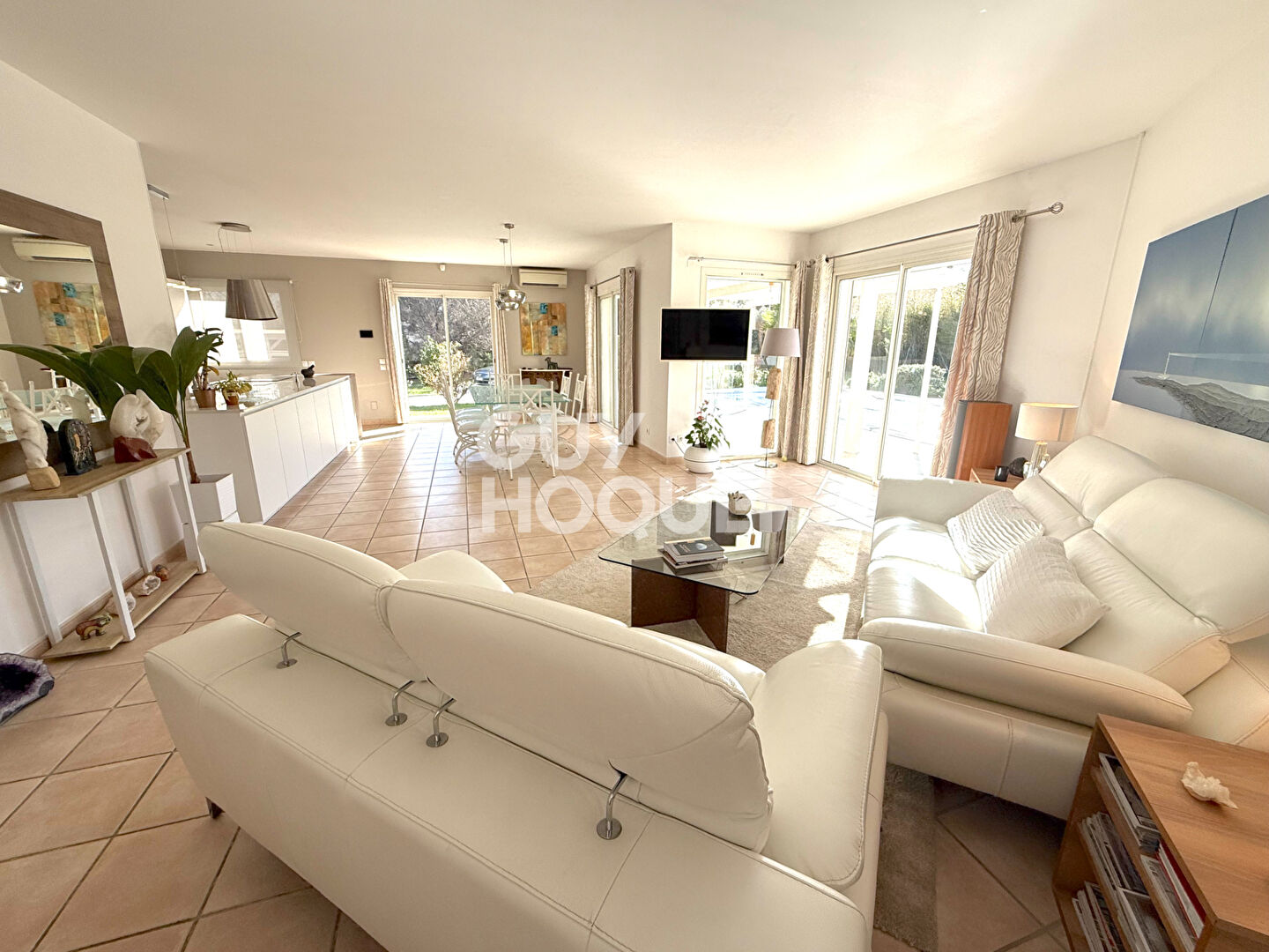 A vendre à LE SOLER (66270) : maison de plain pied,164 m² avec piscine.