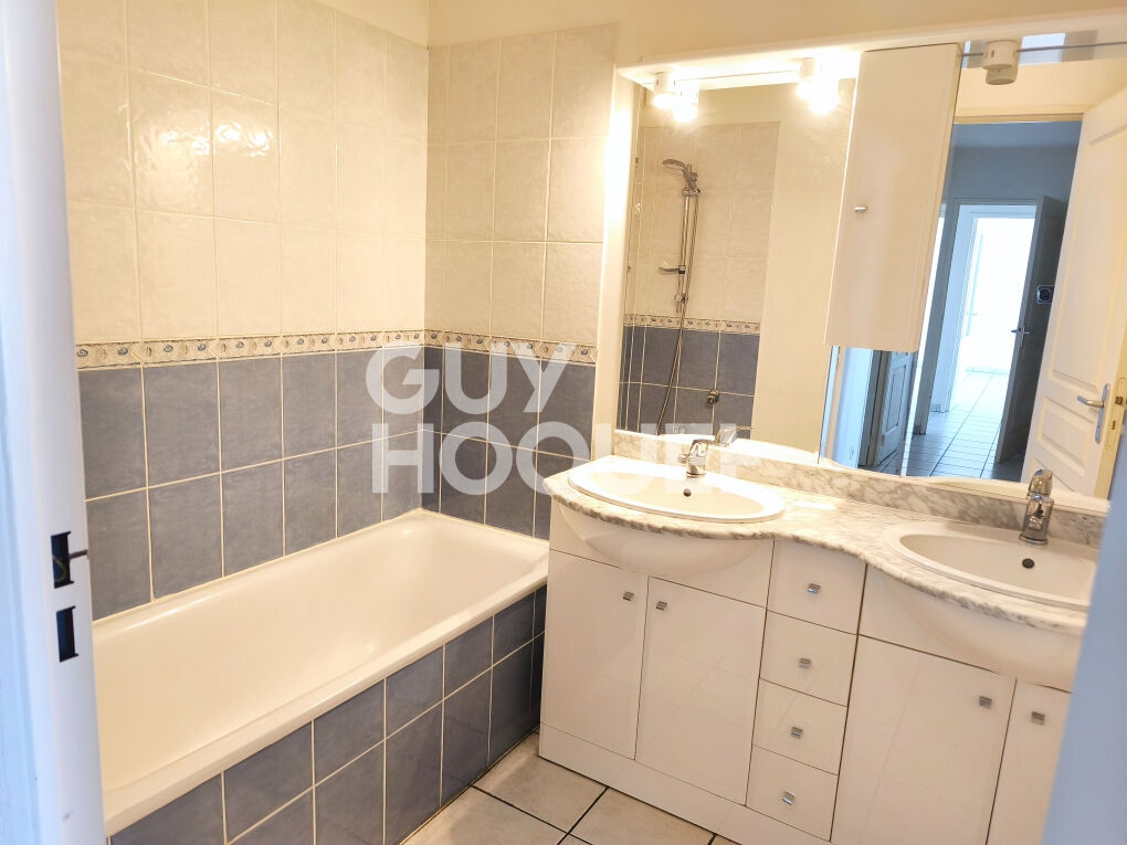 Appartement Perpignan 3 pièce(s) 65.91 m2