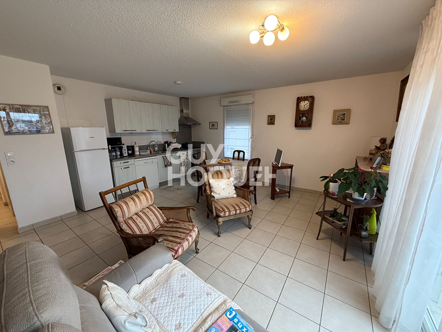 EXCLUSIVITE  - A vendre à Perpignan (66000) quartier ST ASSISCLE Appartement T3 Loué de 67 m² avec terrasse et garage