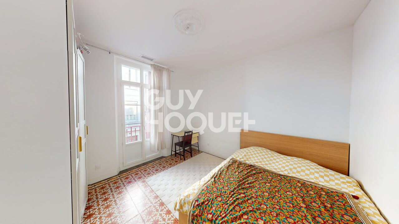 A vendre à PERPIGNAN (66000) Demeure bourgeoise 4 Faces et son Local Commercial