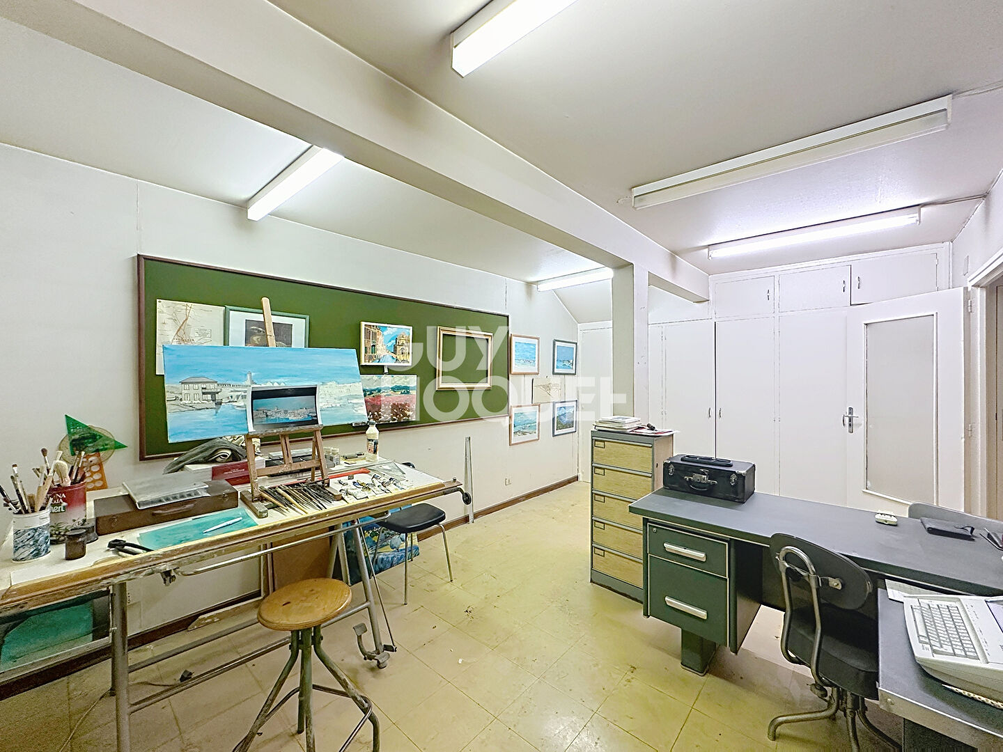 INVESTISSEUR - A vendre à Perpignan, quartier Moulin-à-Vent  - Local commercial  + 5 caves