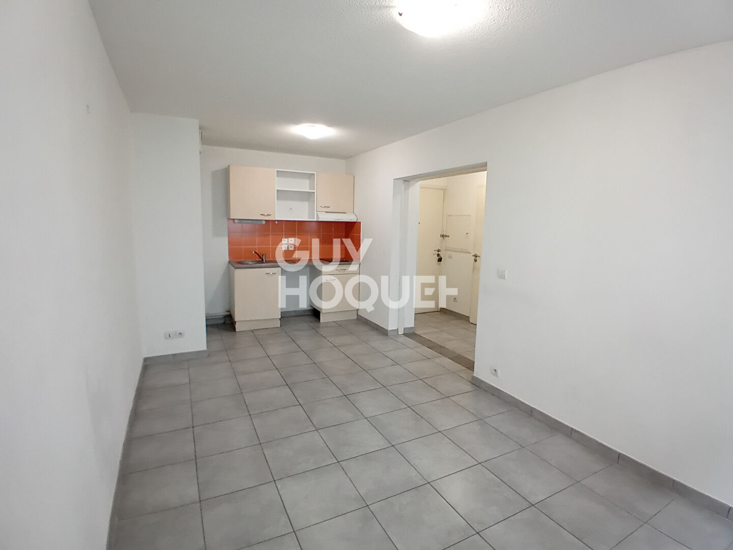 Location d'un appartement F1 (32 m²) à PERPIGNAN