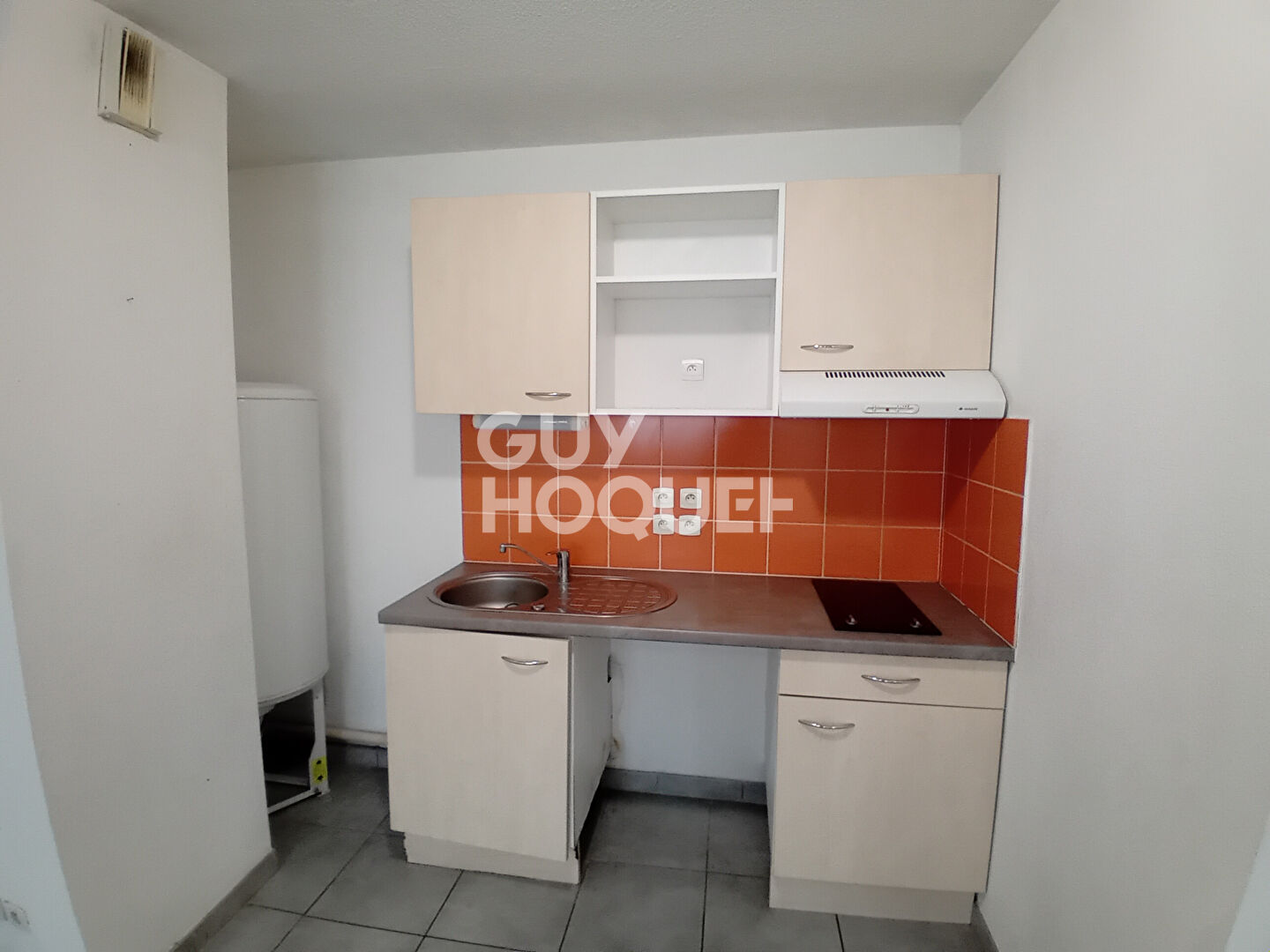 Location d'un appartement F1 (32 m²) à PERPIGNAN