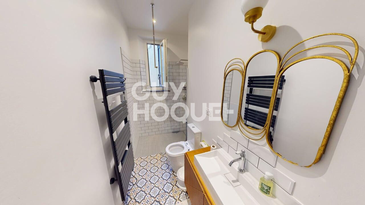A vendre à PERPIGNAN (66000) Appartement, 5 pièces, 110 m² entièrement rénové.