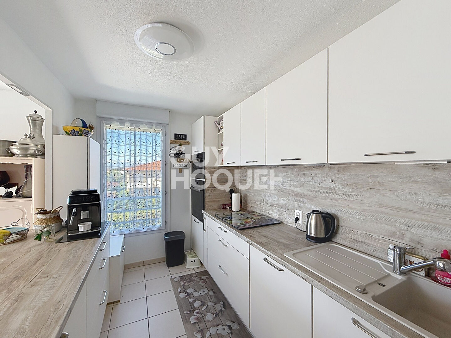 EXCLUSIVITE - A vendre à Perpignan (66000) Appartement T4 à, les Terrasses du Sud, avec parking et piscine