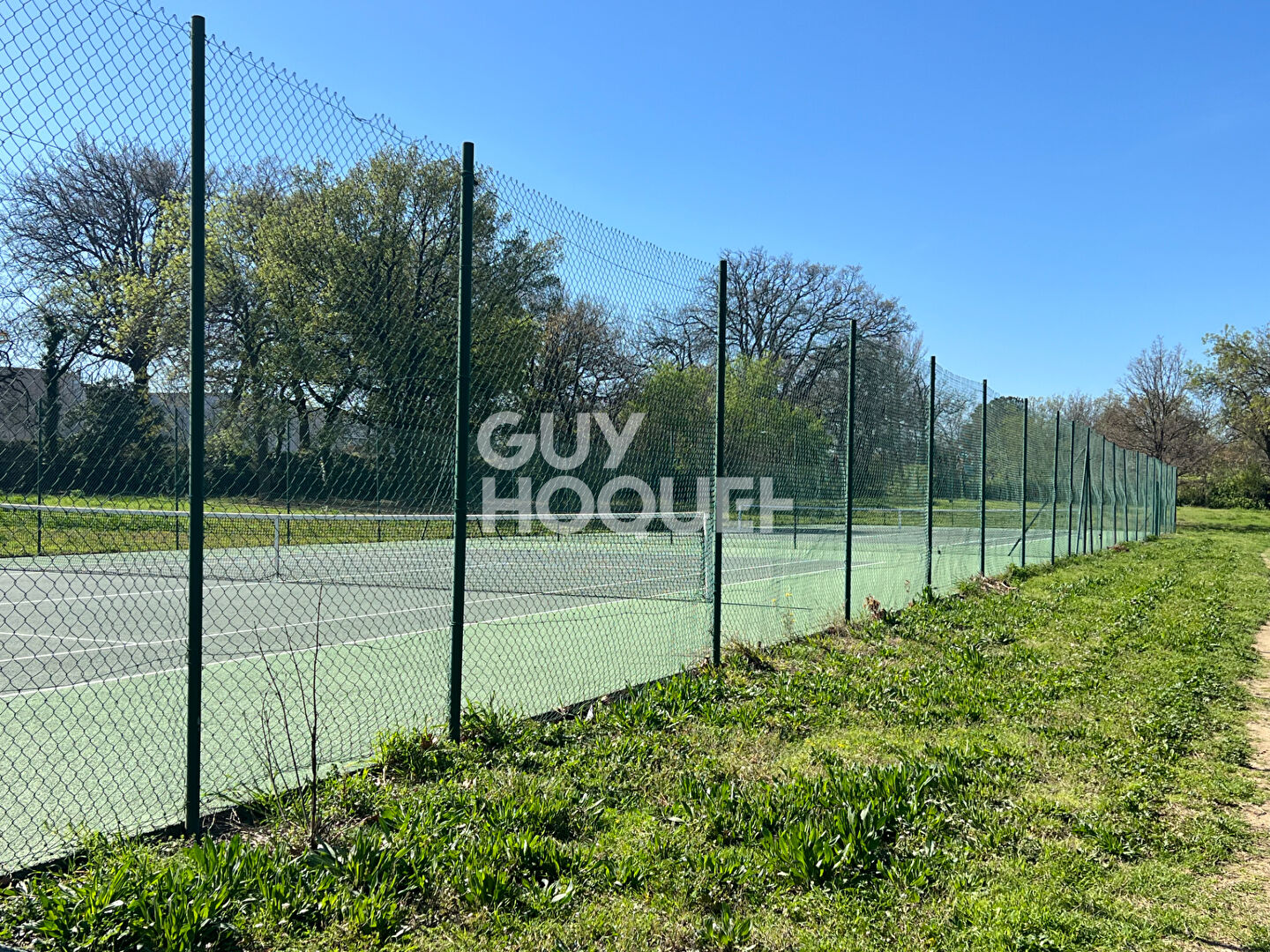 EXCLUSIVITE - A vendre à Perpignan (66000) Appartement T4 à, les Terrasses du Sud, avec parking et piscine