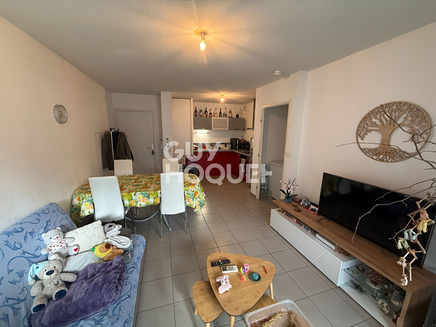 GARE Appartement F2 avec terrasse et parking