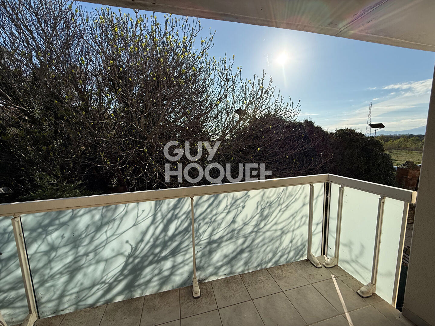 Porte d'Espagne, idéal investisseur F2 avec terrasse et parking