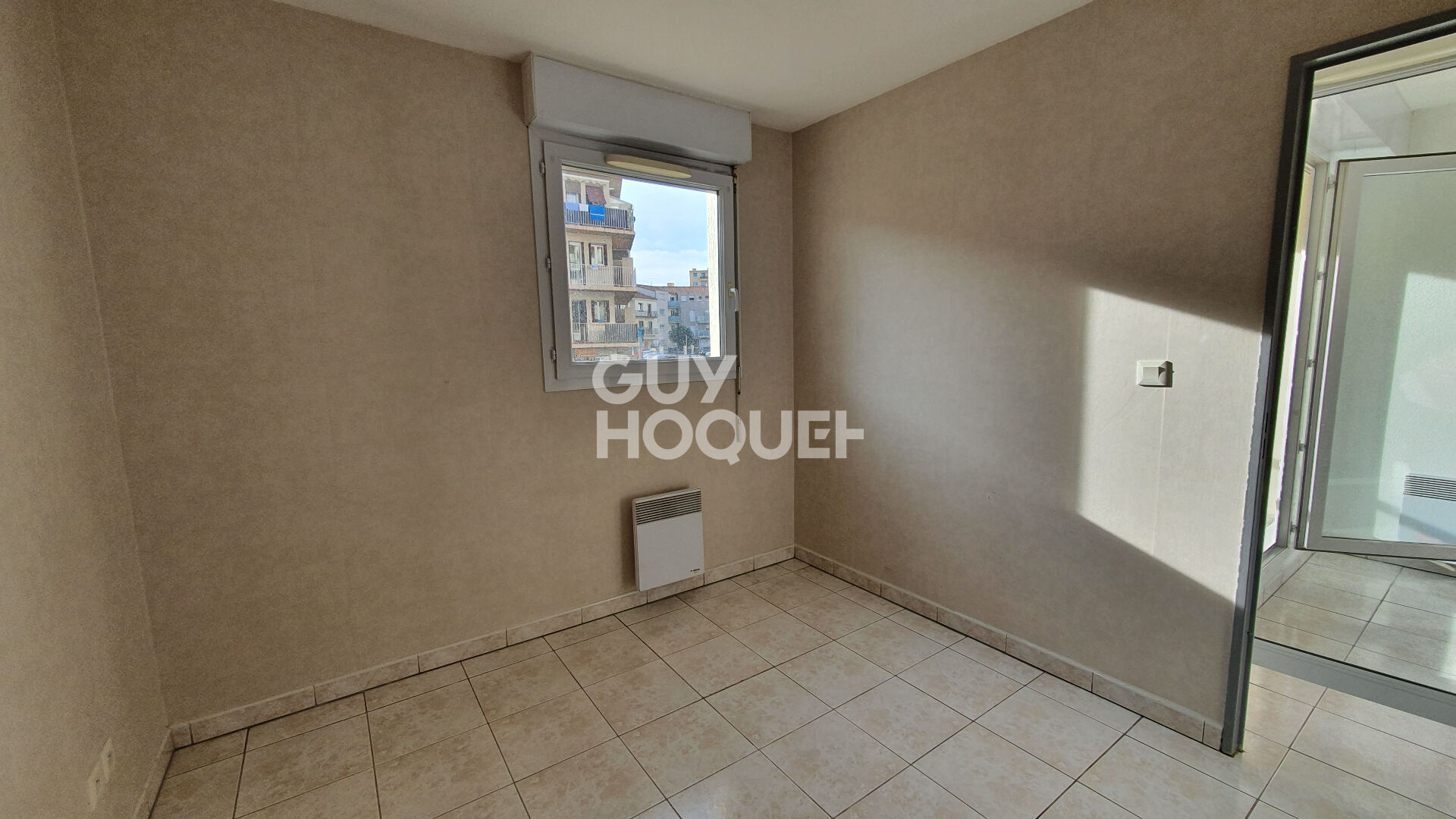 LOCATION d'un appartement 1 pièces (38 m²) à PERPIGNAN