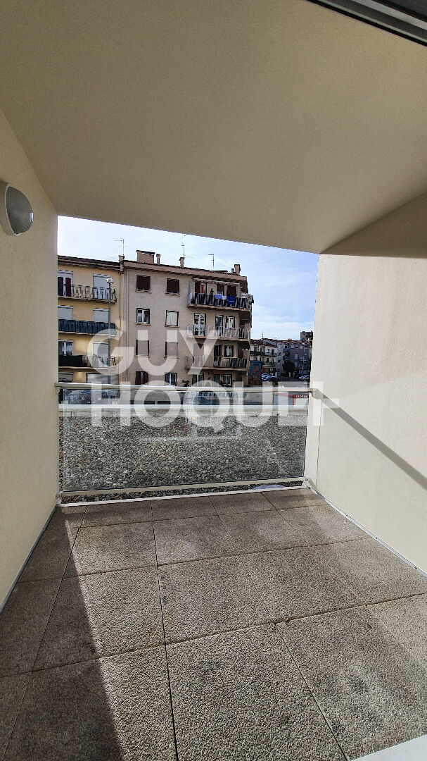 LOCATION d'un appartement 1 pièces (38 m²) à PERPIGNAN
