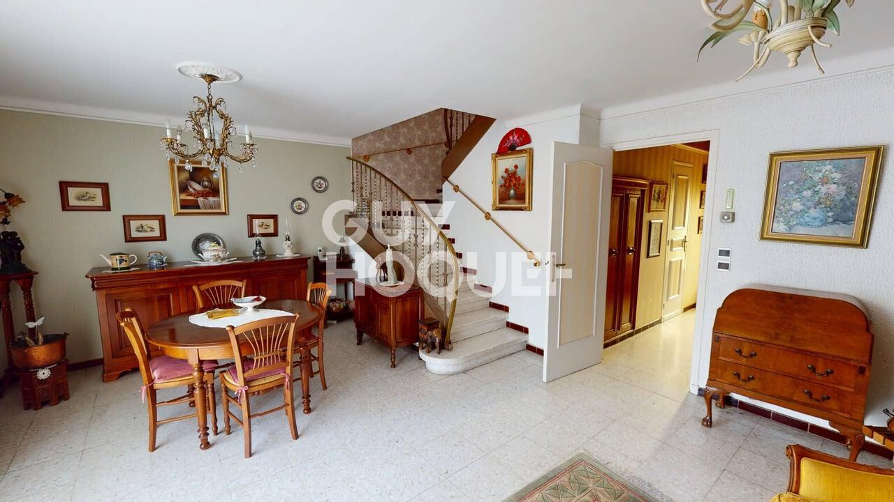 EXCLUSIVITE - A vendre à Perpignan, Maison 2 faces, 4 pièces - Quartier Mailloles