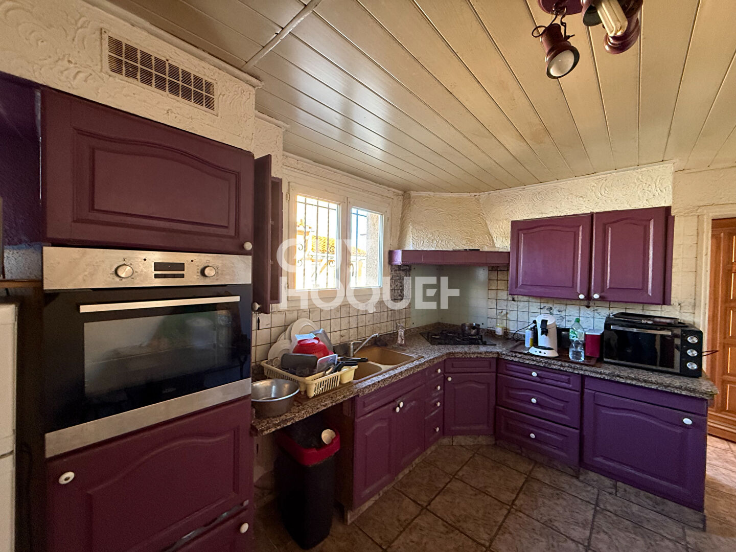 À vendre à Cabestany (66330) Appartement spacieux en rez-de-jardin avec piscine et garage .