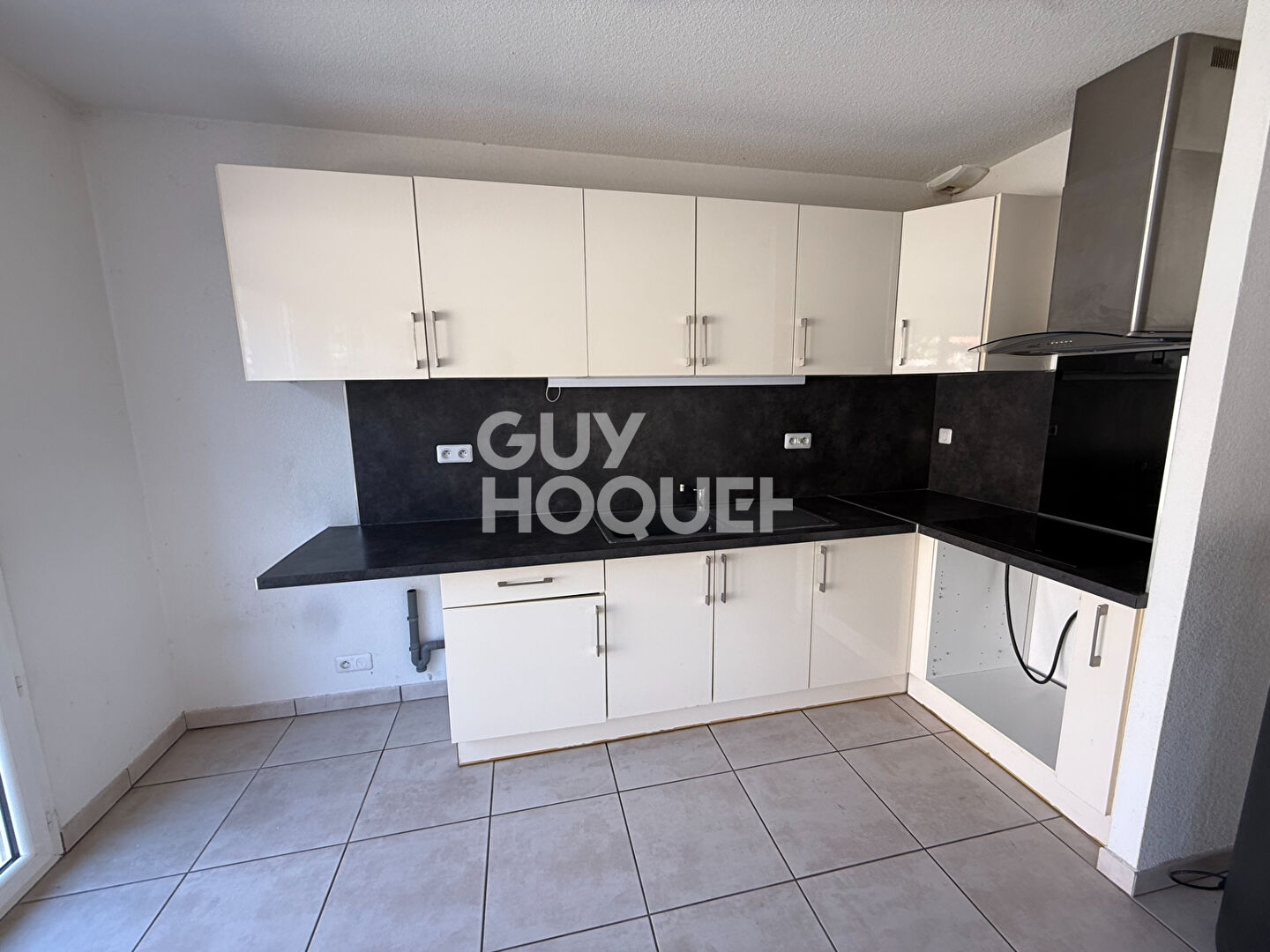 Exclusivité A vendre à Perpignan (66000) Qaurtier St-Louis de Gonzague. Charmante maison F4  avec jardin, garage, parking