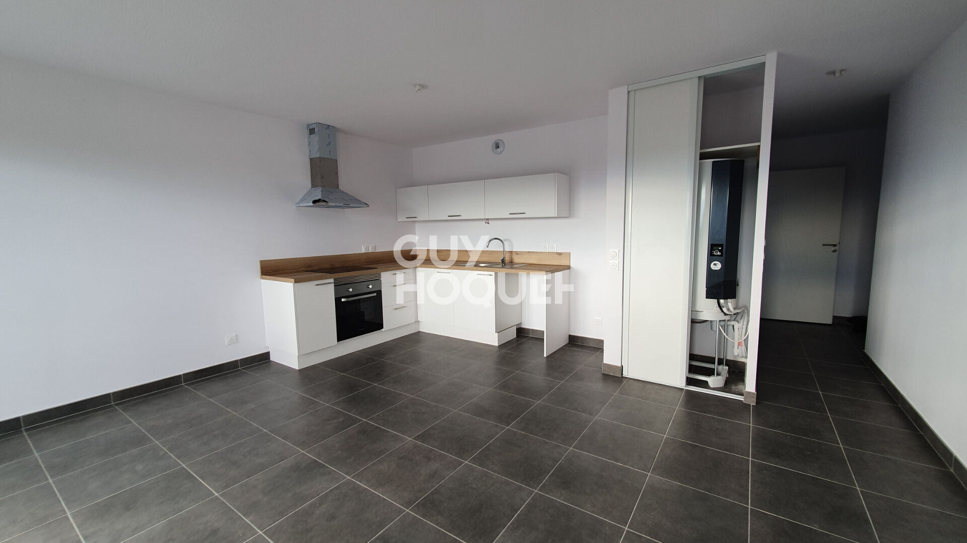 LOCATION : appartement 3 pièces (63 m²) à PERPIGNAN
