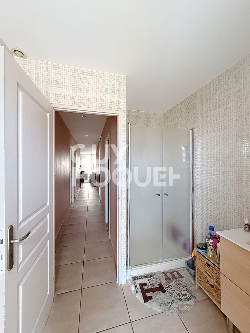 Maison récente de plain pied, avec piscine, 4 pièces de standing à vendre à Cabestany (66330)