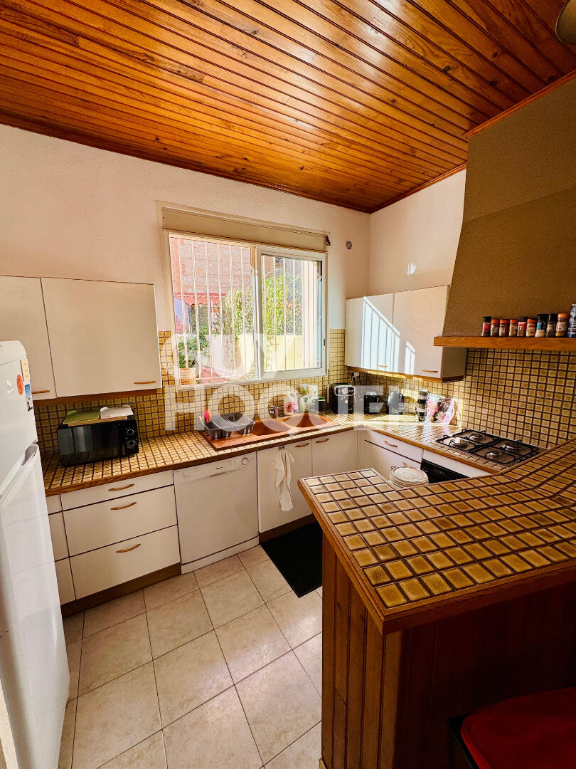 Maison scindée en deux appartements Perpignan 7 pièce(s) 163 m2