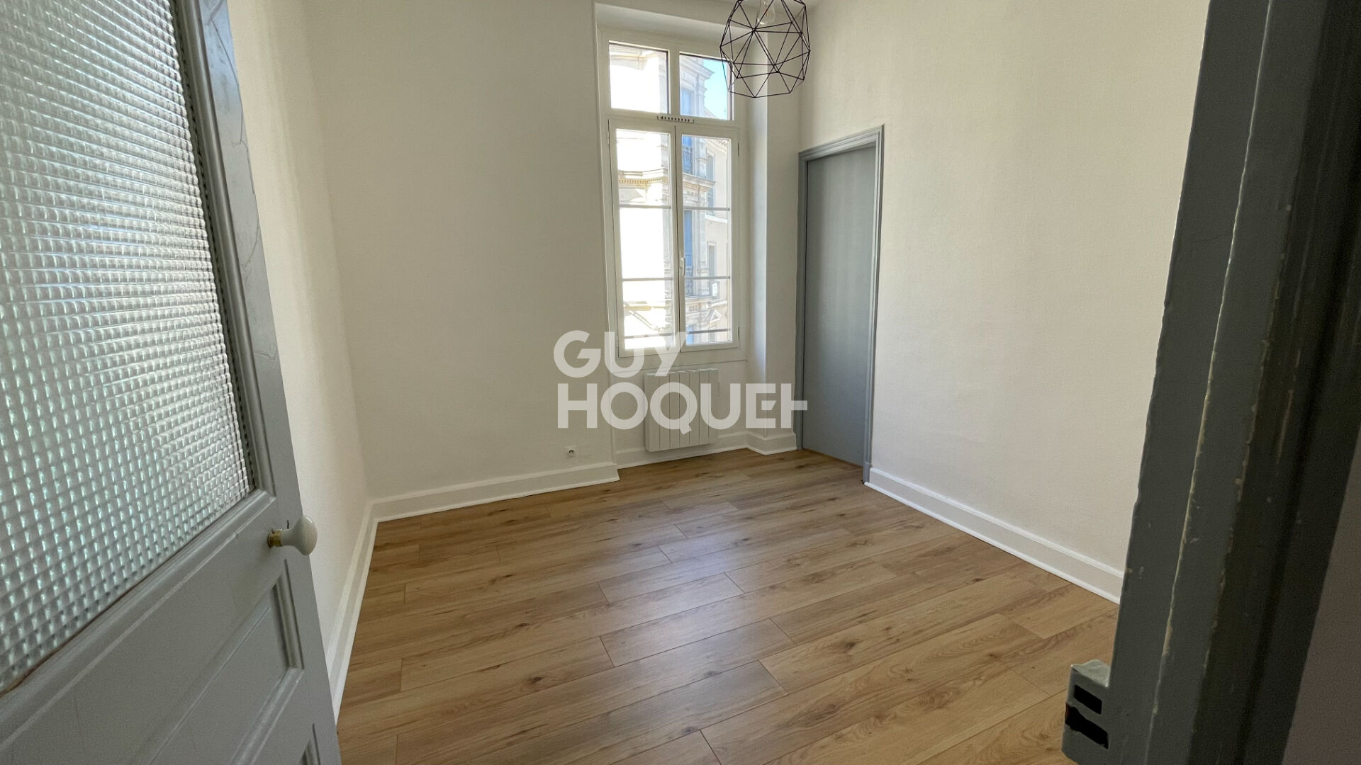 LOCATION d'un appartement T3 (64 m²) à PERPIGNAN