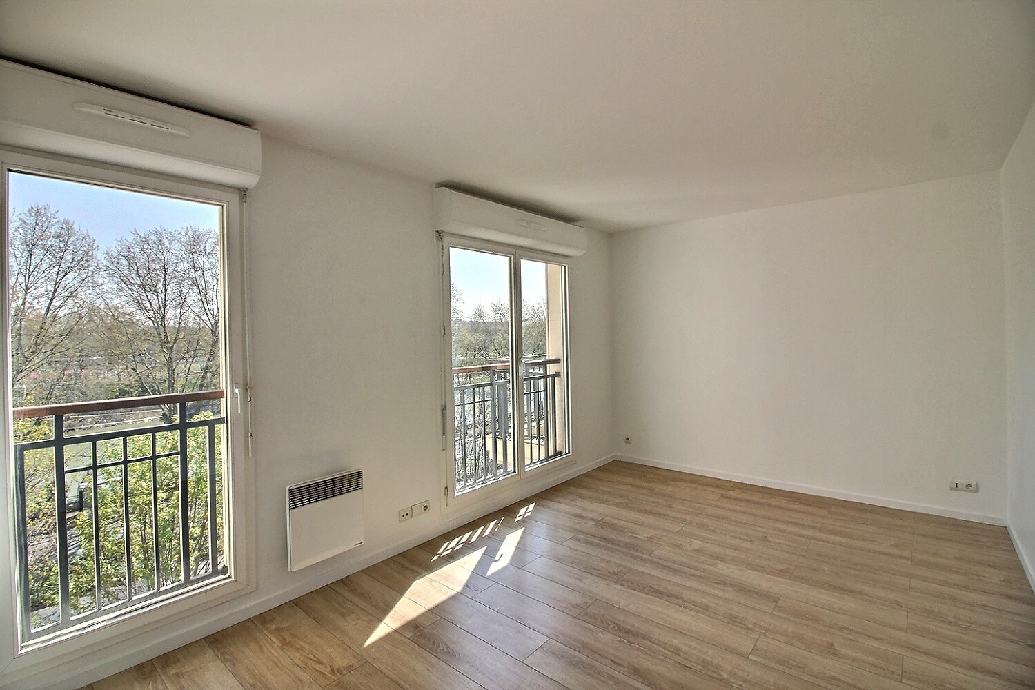 À vendre : Charmant appartement de 2 pièces à Puteaux !