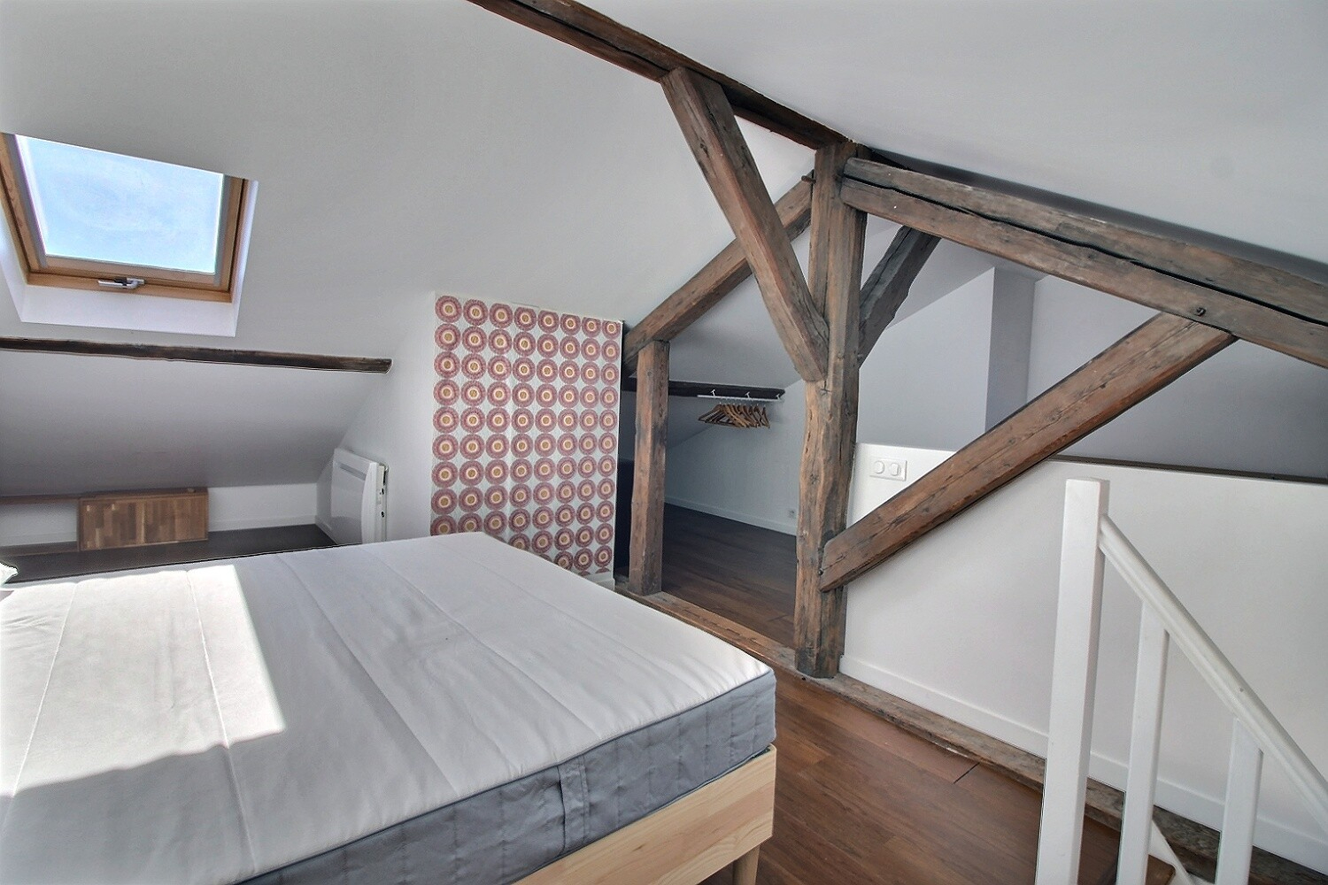 F3 MEUBLE EN DUPLEX - CENTRE-VILLE DE PUTEAUX