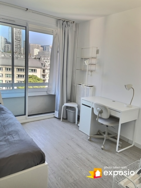 NOUVEAUTE - Beau studio meublé- 14.65 m²- VUE DEGAGEE Puteaux