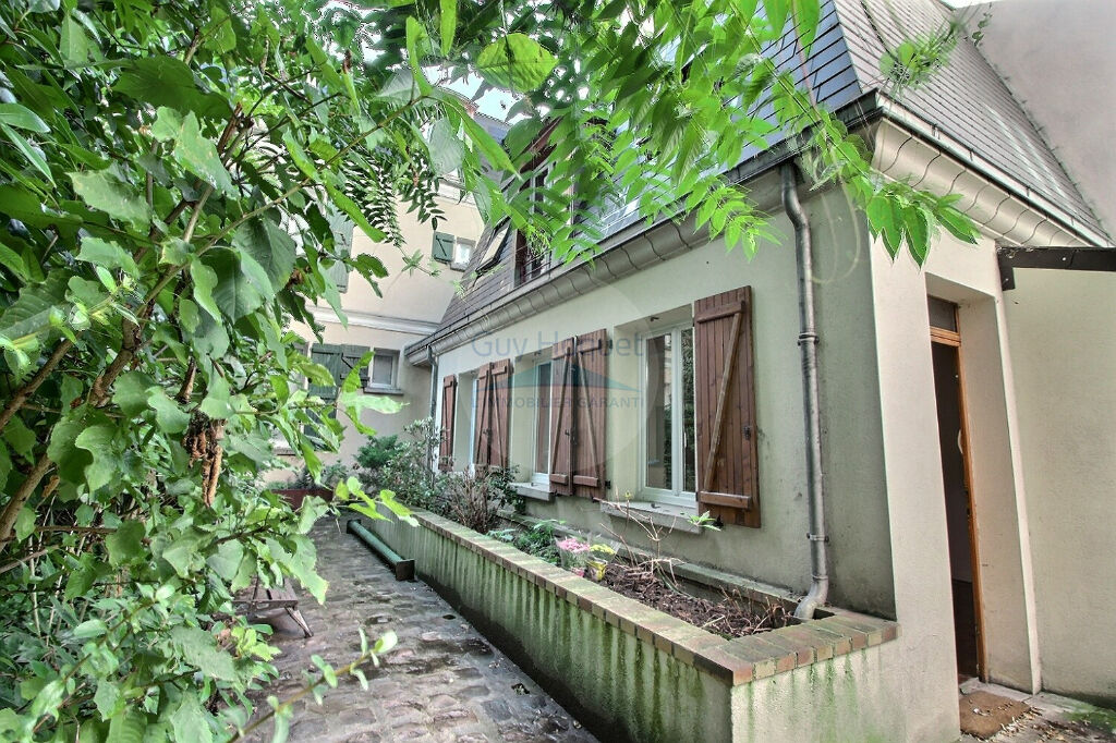 Maison de ville f2 46.38 m²